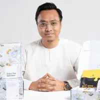 Teacher profile picture